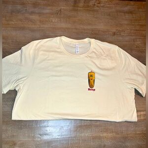 Men’s stud finder tee